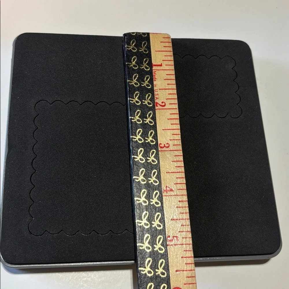 Sizzix Stampin Up! SIZZIX BIGZ Scallop SQUARES DUO